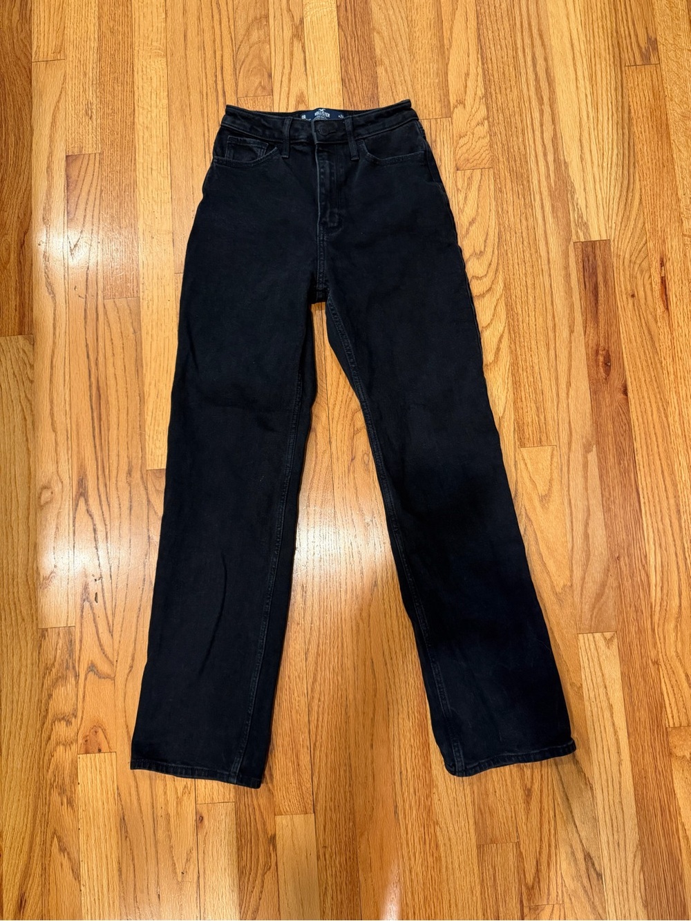 Hollister Women's Ultra High-Rise Dad Jean - Black 0R, w24, L31